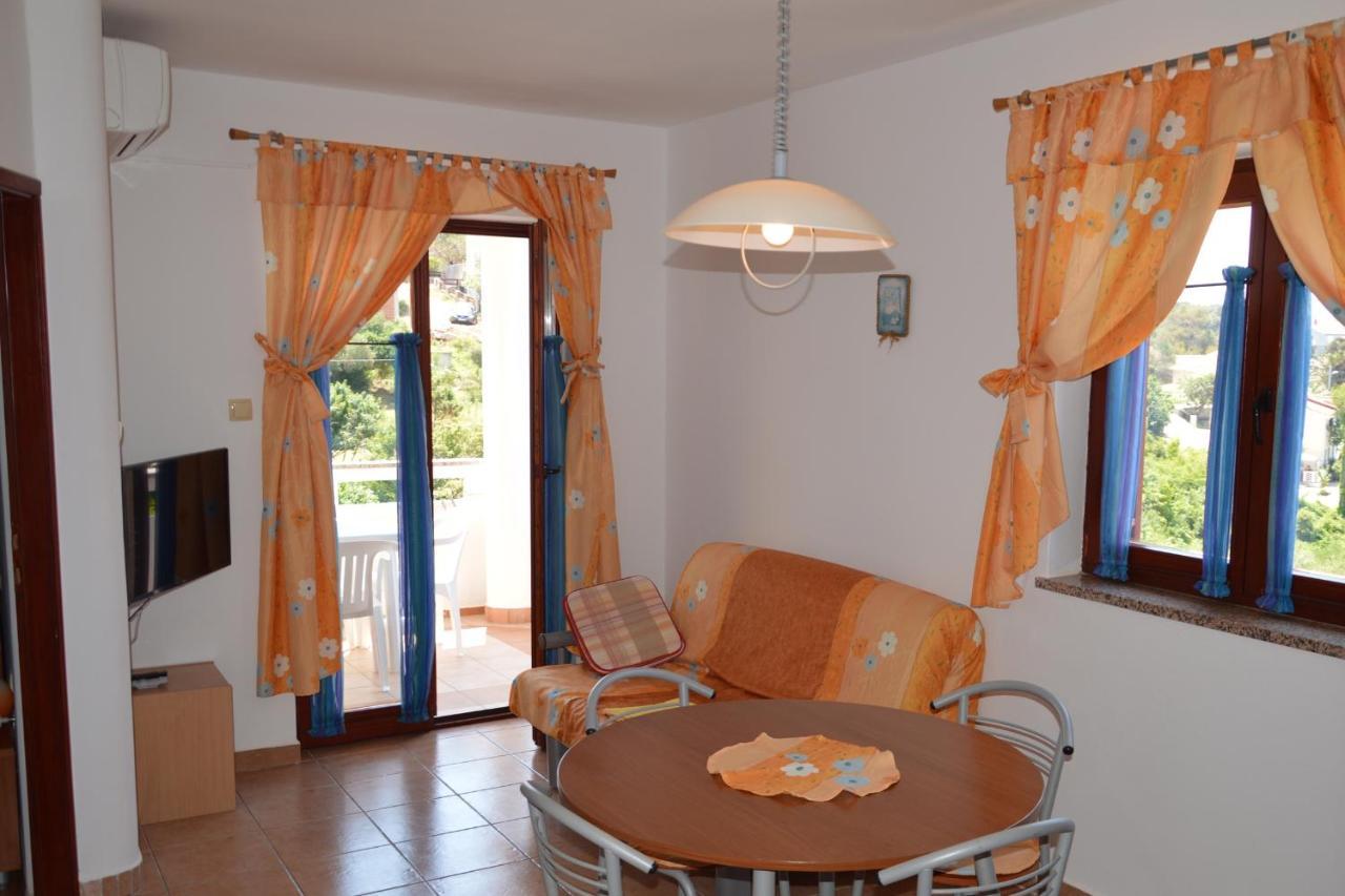 Apartments And Rooms By The Sea Jakisnica, Pag - 4160 Lun  Exterior foto