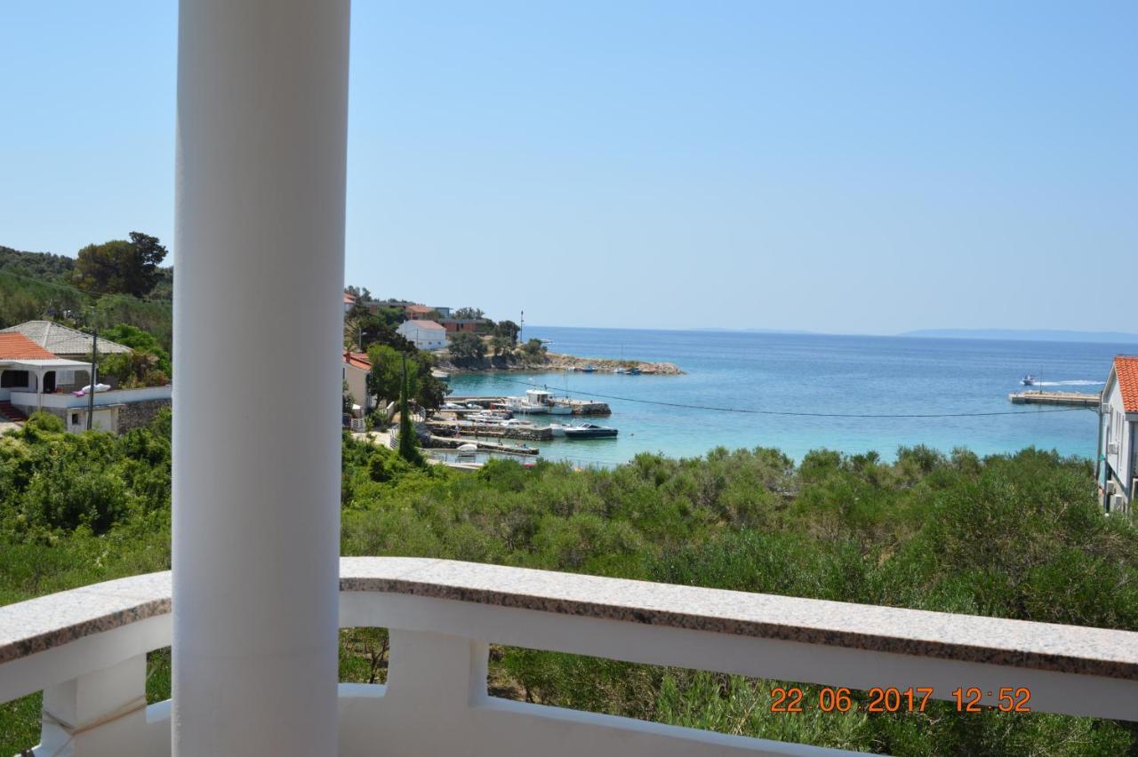 Apartments And Rooms By The Sea Jakisnica, Pag - 4160 Lun  Exterior foto