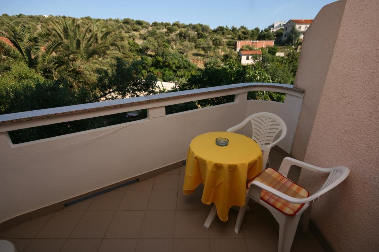 Apartments And Rooms By The Sea Jakisnica, Pag - 4160 Lun  Exterior foto